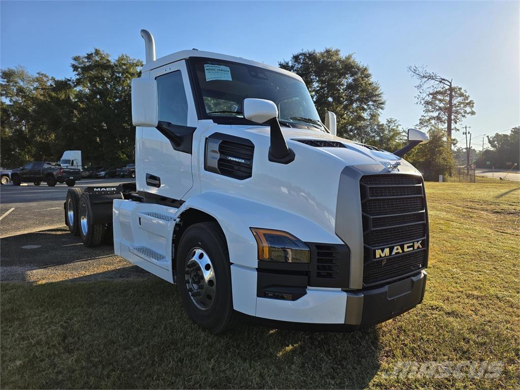 Mack PR64T Cabezas tractoras