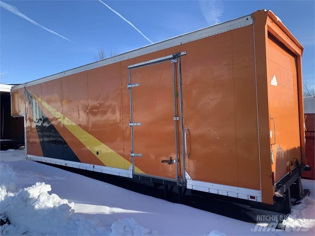  Used Box 26 Foot Otros camiones