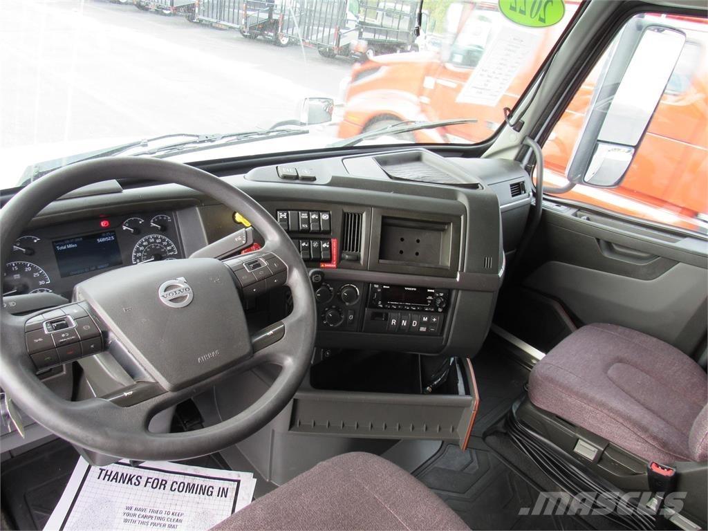 Volvo VNL 860 Cabezas tractoras