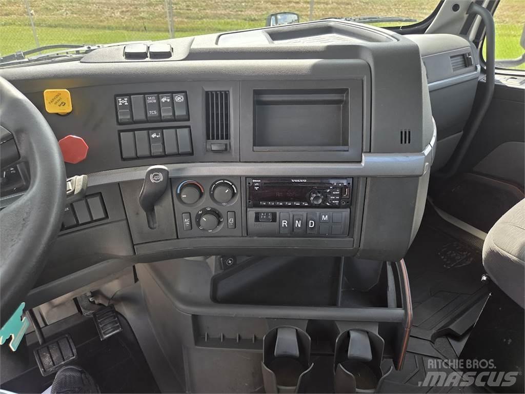 Volvo VNL64T300 Cabezas tractoras