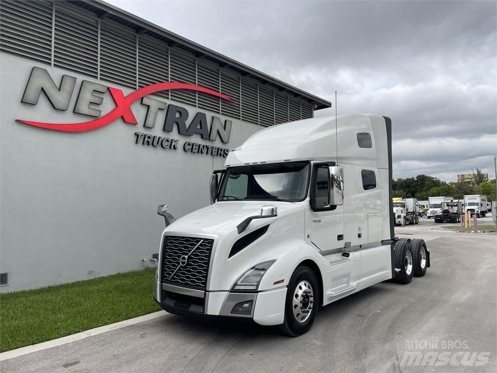 Volvo VNL64T760 Cabezas tractoras
