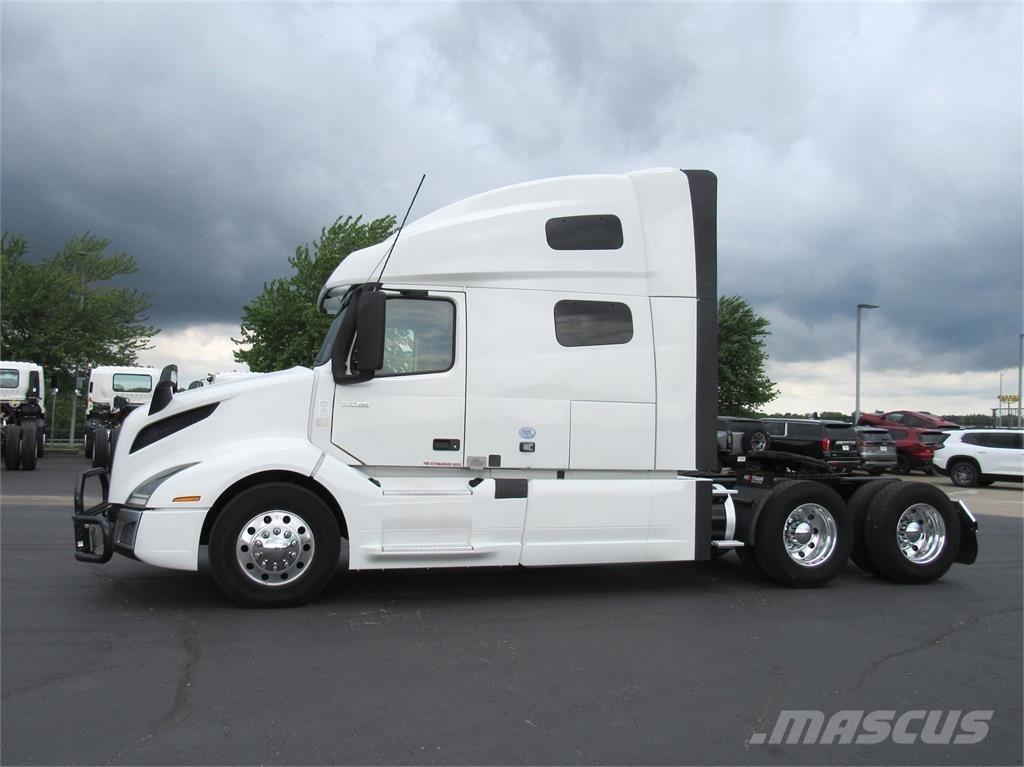 Volvo VNL64T760 Cabezas tractoras
