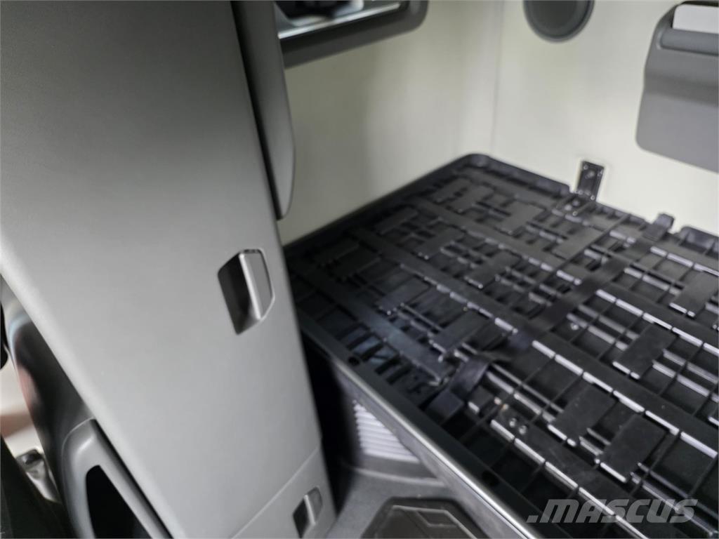 Volvo VNL64T760 Cabezas tractoras