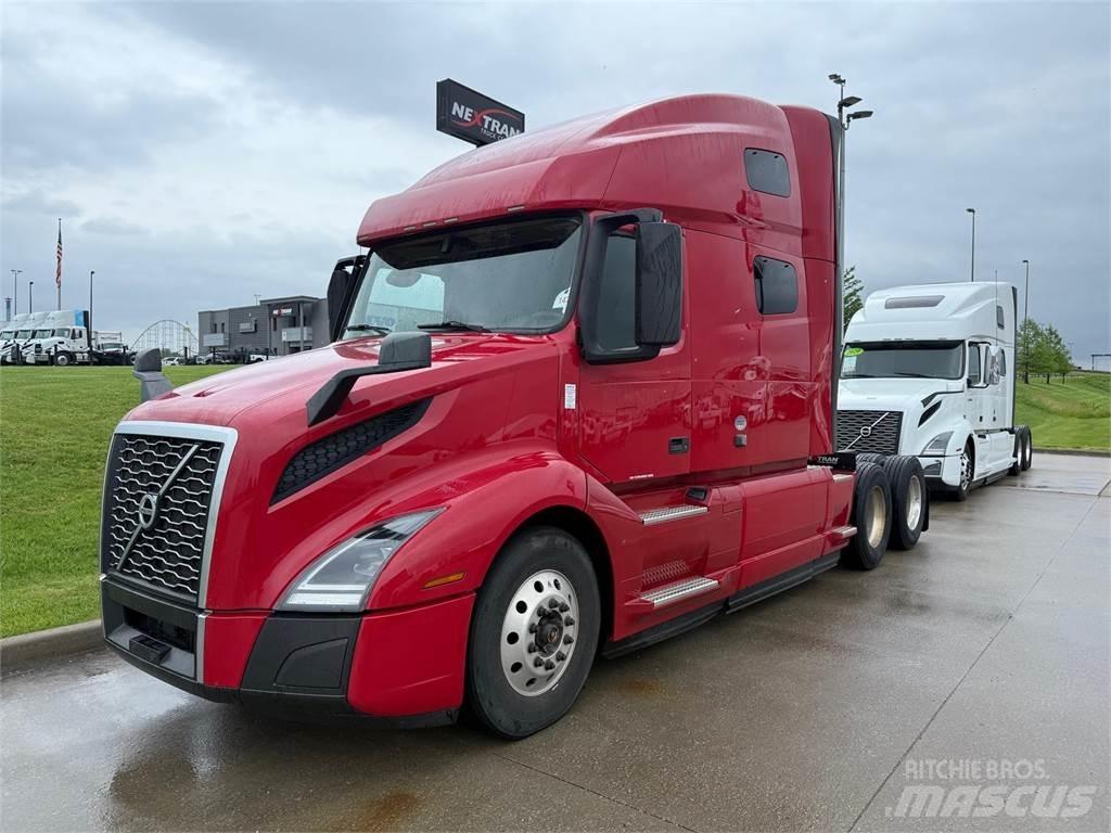 Volvo VNL64T760 Cabezas tractoras