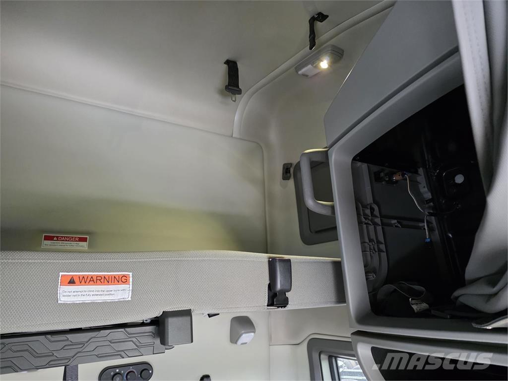 Volvo VNL64T760 Cabezas tractoras