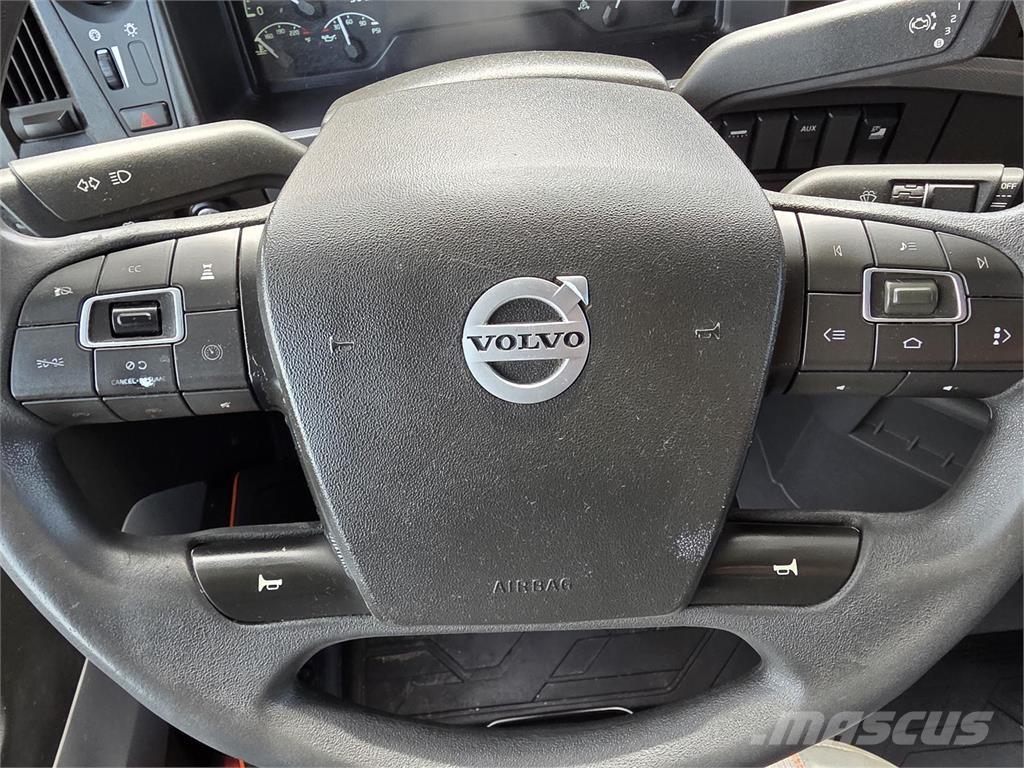 Volvo VNL64T760 Cabezas tractoras