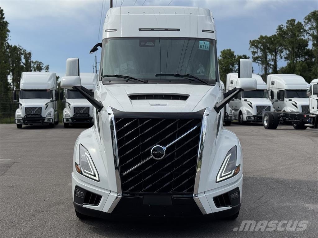 Volvo VNL64T840 Cabezas tractoras
