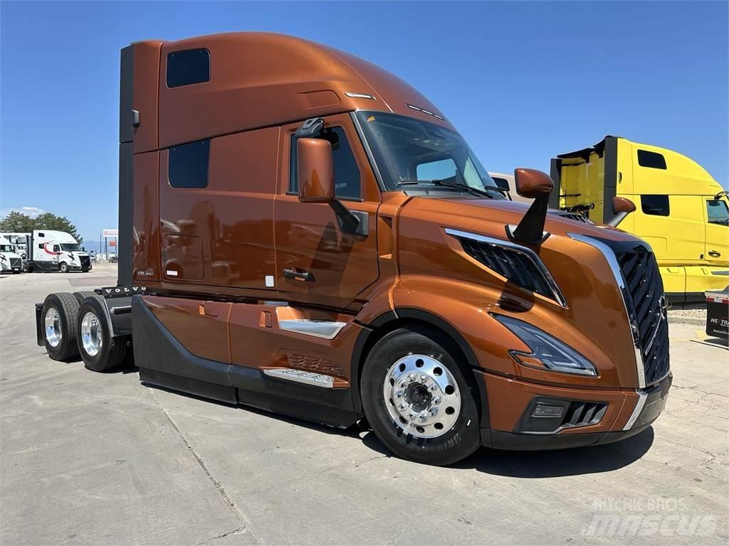 Volvo VNL64T860 Cabezas tractoras