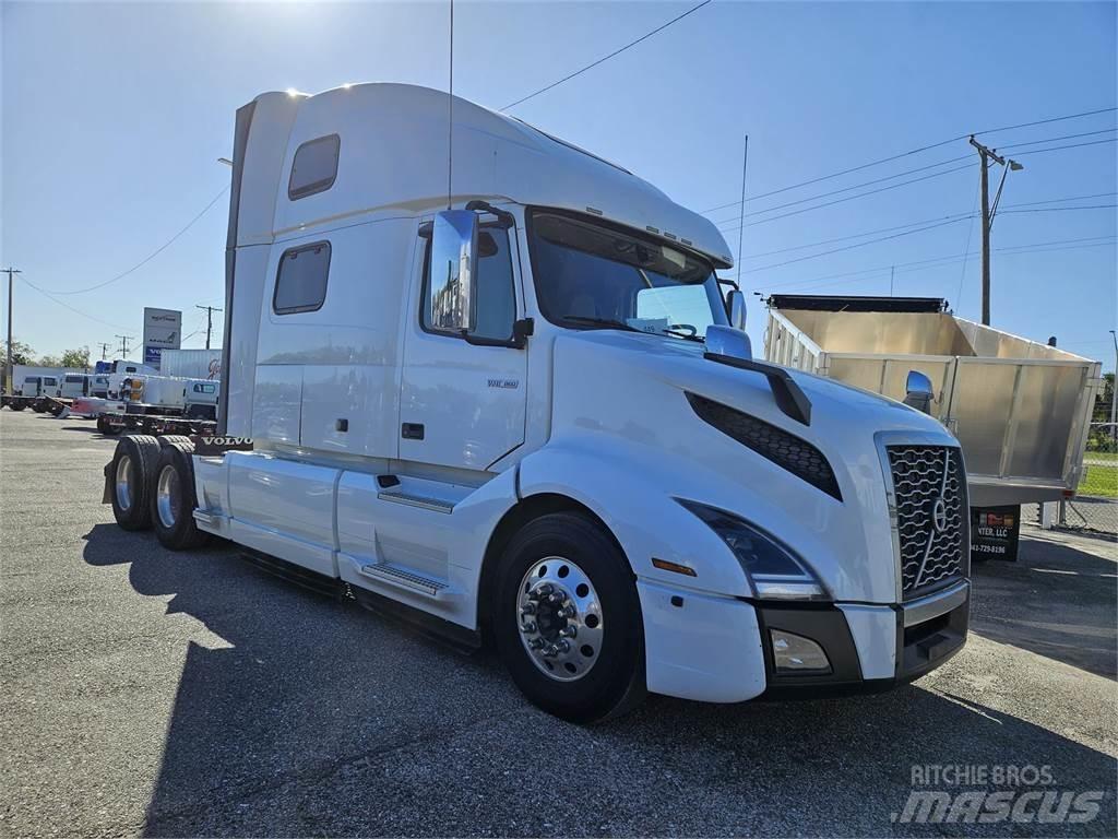 Volvo VNL64T860 Cabezas tractoras