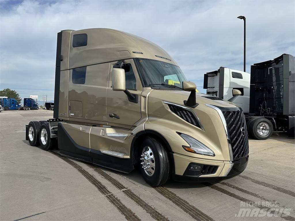 Volvo VNL64T860 Cabezas tractoras