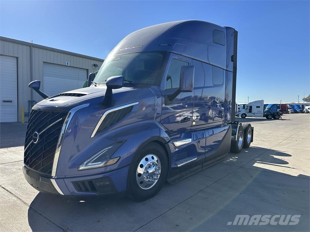 Volvo VNL64T860 Cabezas tractoras