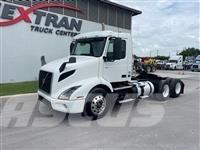Volvo VNR64T300 Cabezas tractoras