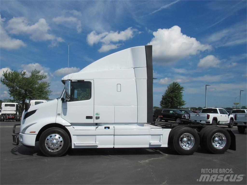 Volvo VNR64T640 Cabezas tractoras