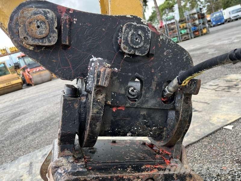 CAT 302.7DCR Mini excavadoras < 7t