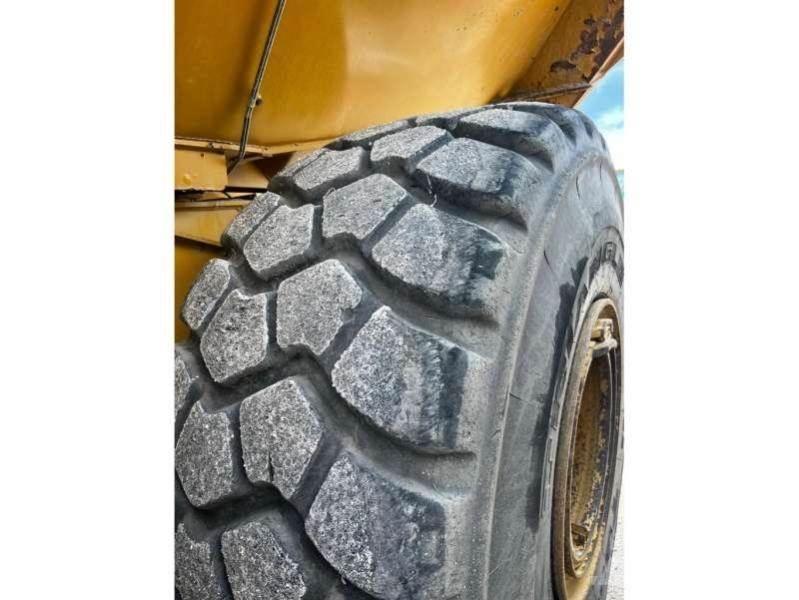 CAT 740GC Dúmpers articulados