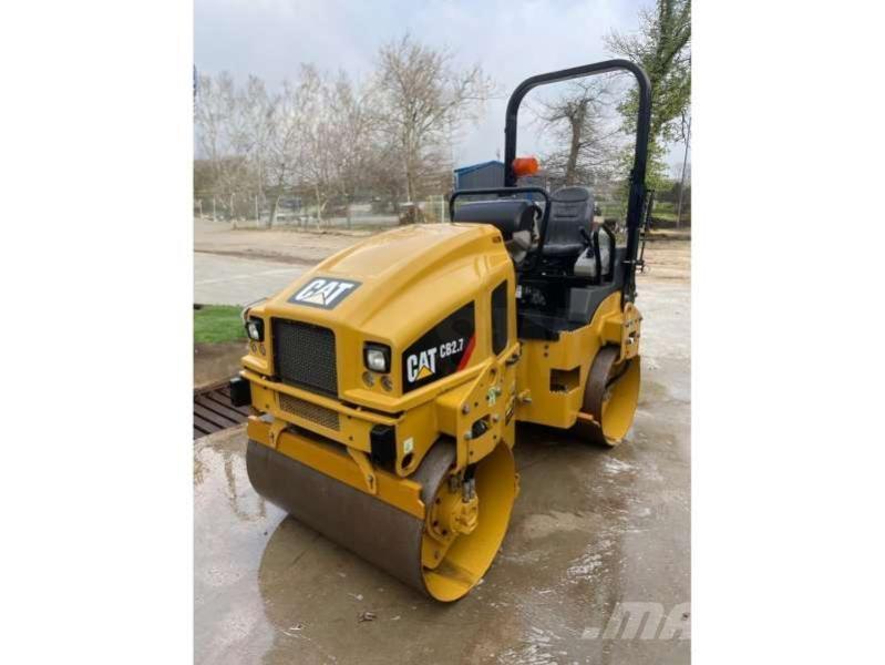 CAT CB2.7 Compactadores de suelo
