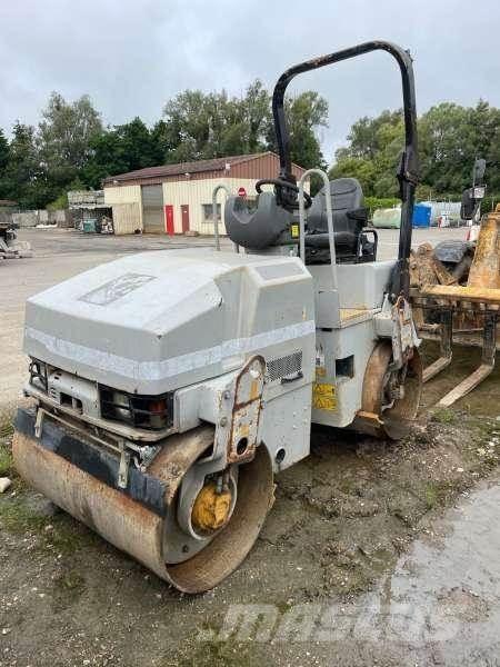 CAT CB224 Compactadores de suelo
