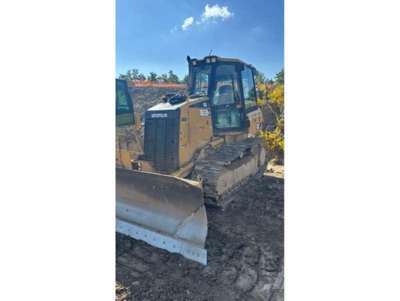 CAT D4K XL Buldozer sobre oruga