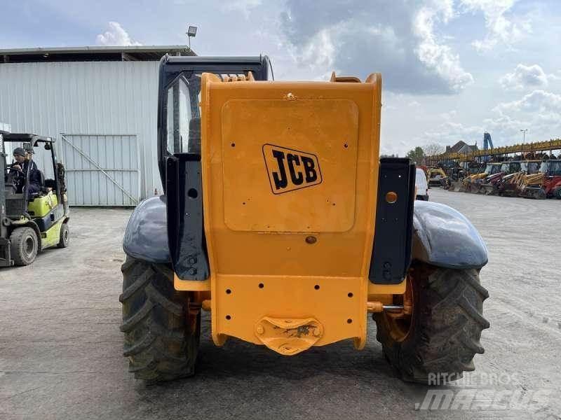 JCB 532-120 Carretillas telescópicas