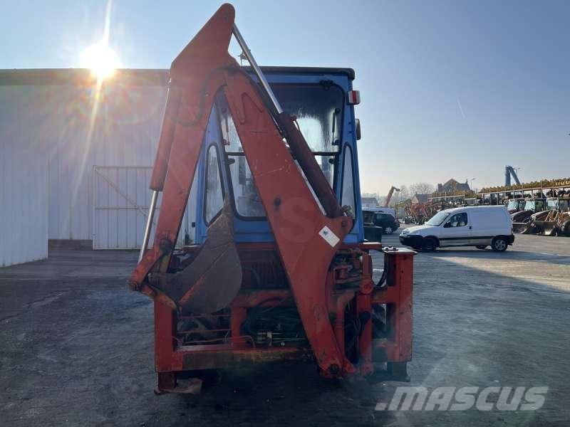 Kubota R520 Retrocargadoras