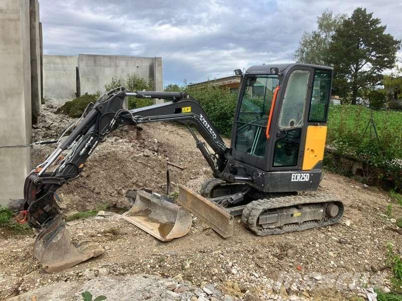 Volvo ECR25D Mini excavadoras < 7t