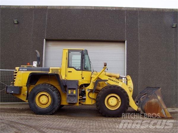 Komatsu WA420-3H Cargadoras sobre ruedas
