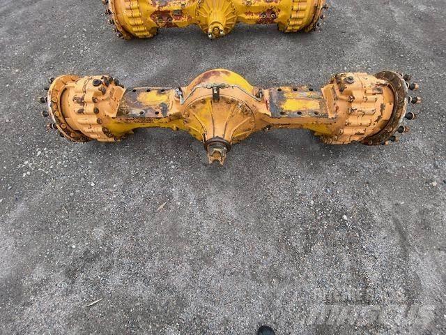 CASE 821 c axles Ejes