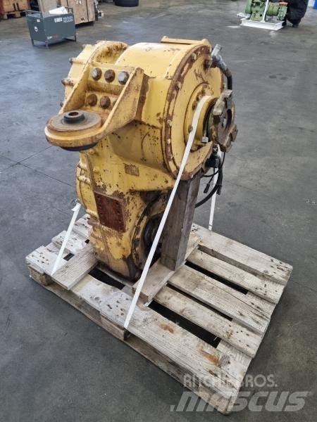 CAT 735 DROP BOX Transmisión