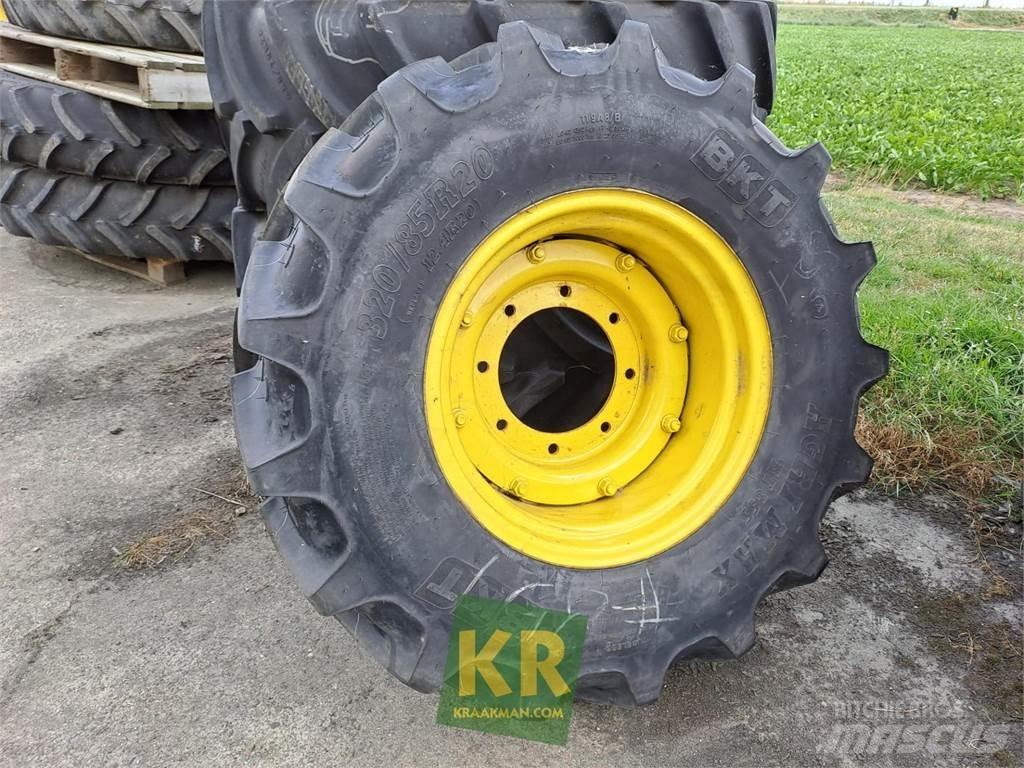 BKT 320/85R20 855 Neumáticos, ruedas y llantas