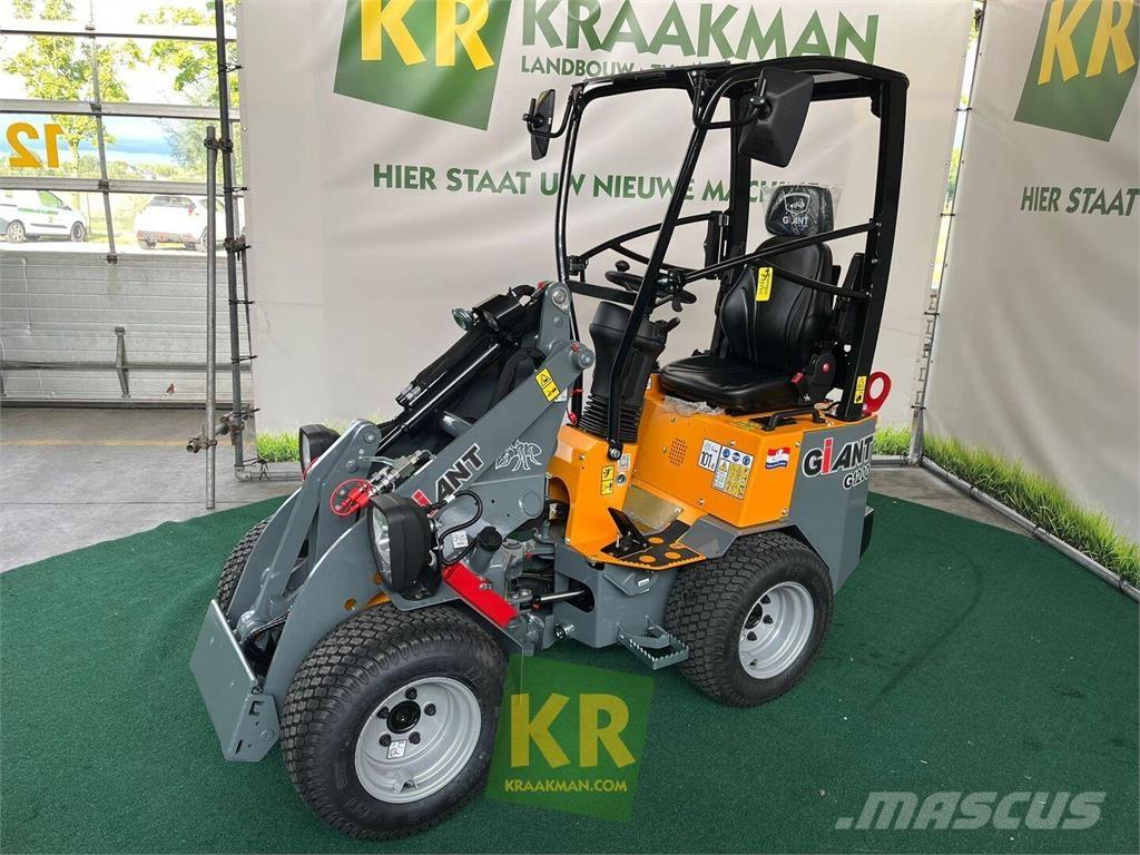 GiANT G1200 Palas cargadoras frontales