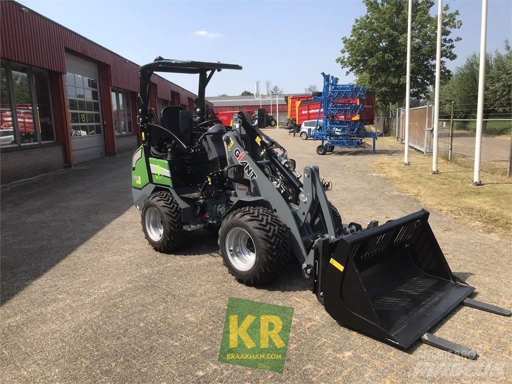GiANT G2200E Palas cargadoras frontales