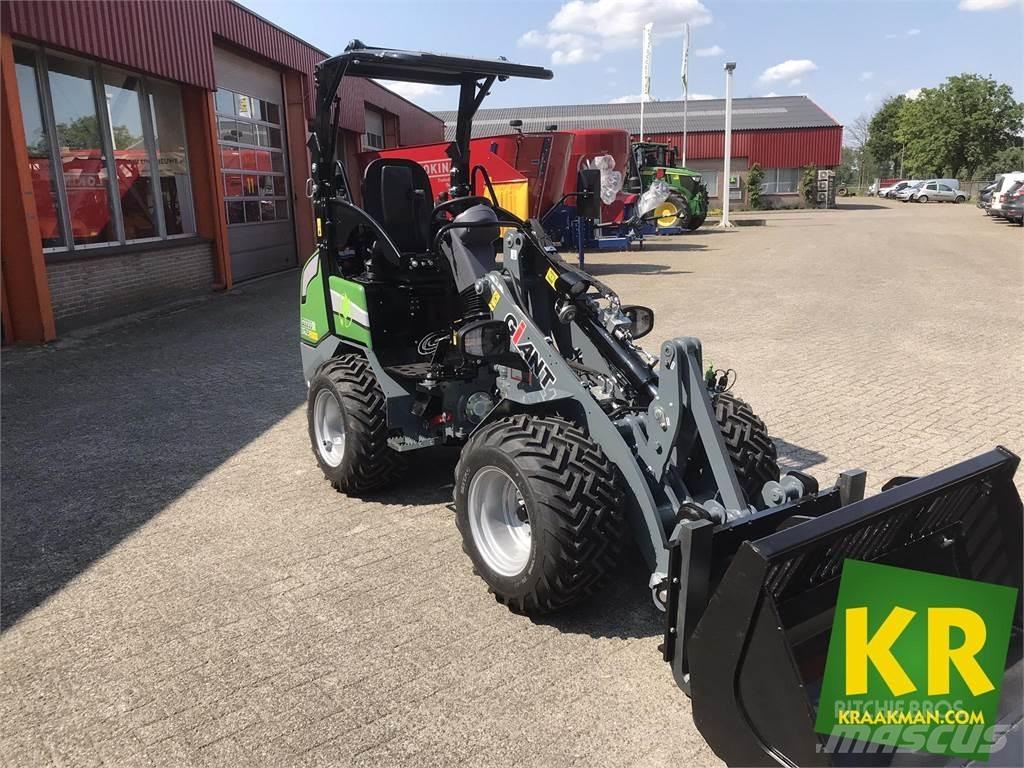 GiANT G2200E Palas cargadoras frontales