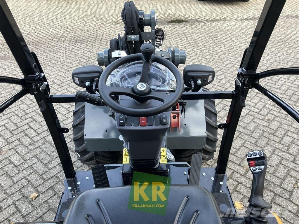 GiANT G2700 HD+ Palas cargadoras frontales