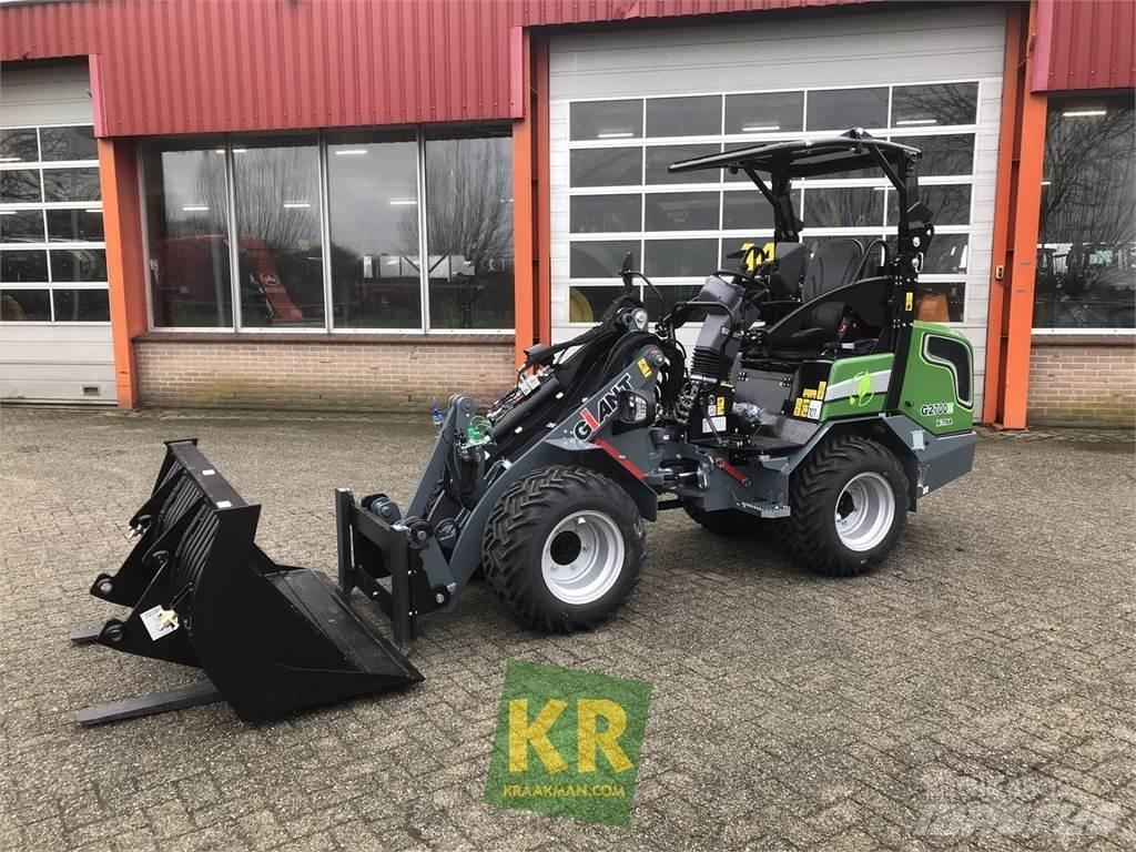 GiANT G2700E Palas cargadoras frontales