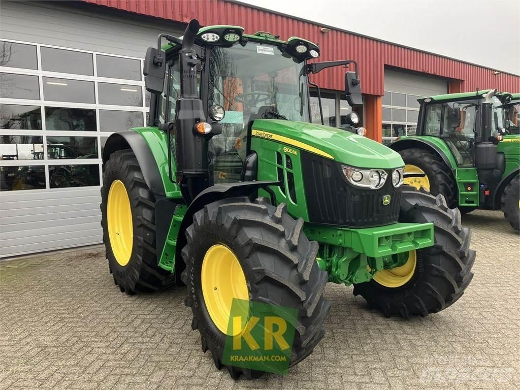 John Deere 6100M Tractores