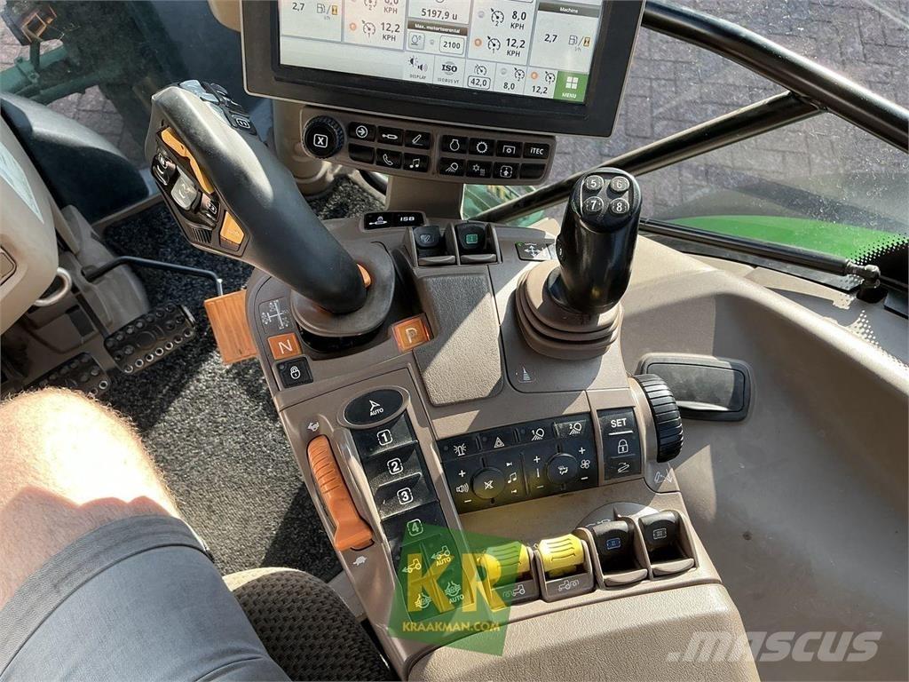 John Deere 6130R Tractores