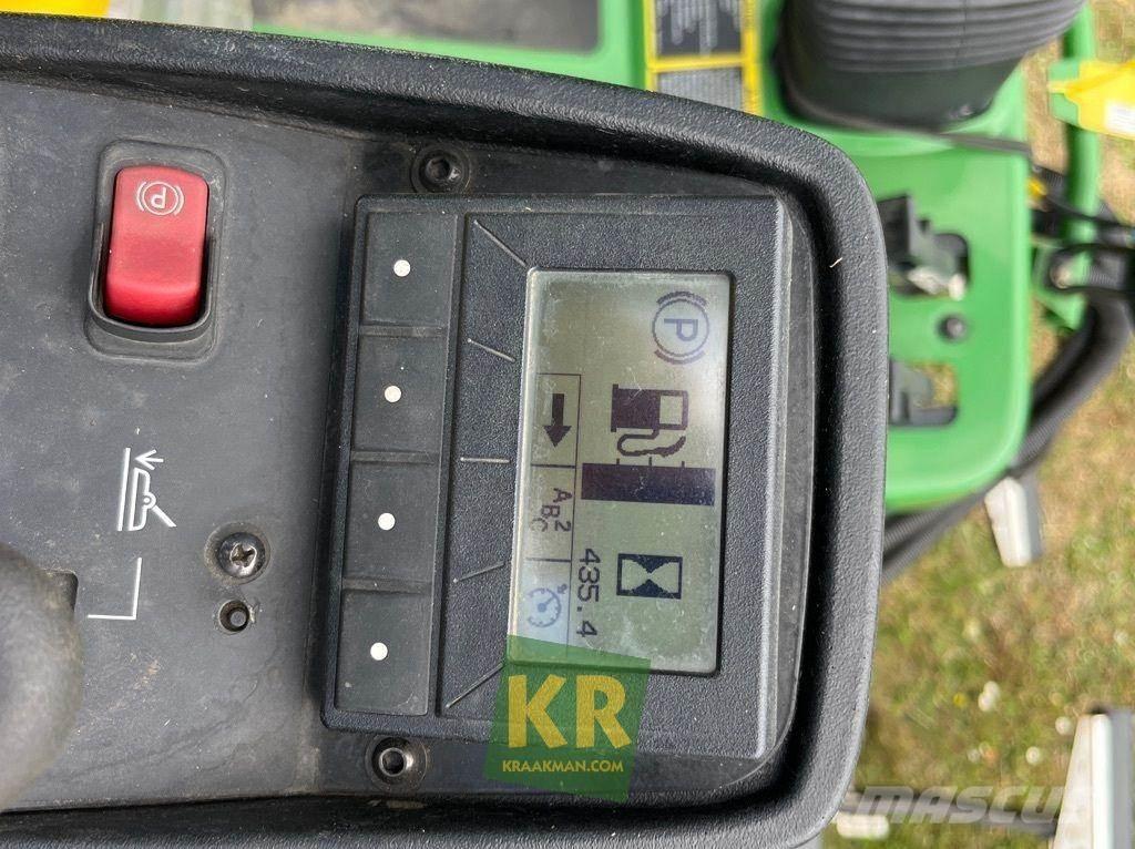 John Deere 6700A Corta-césped de greens