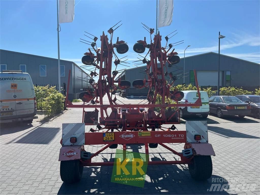 Kuhn GF 10601 Rastrillos y henificadores