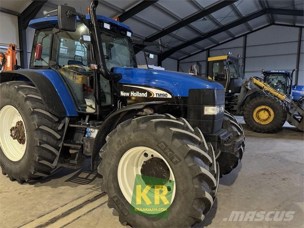 New Holland TM190 Tractores