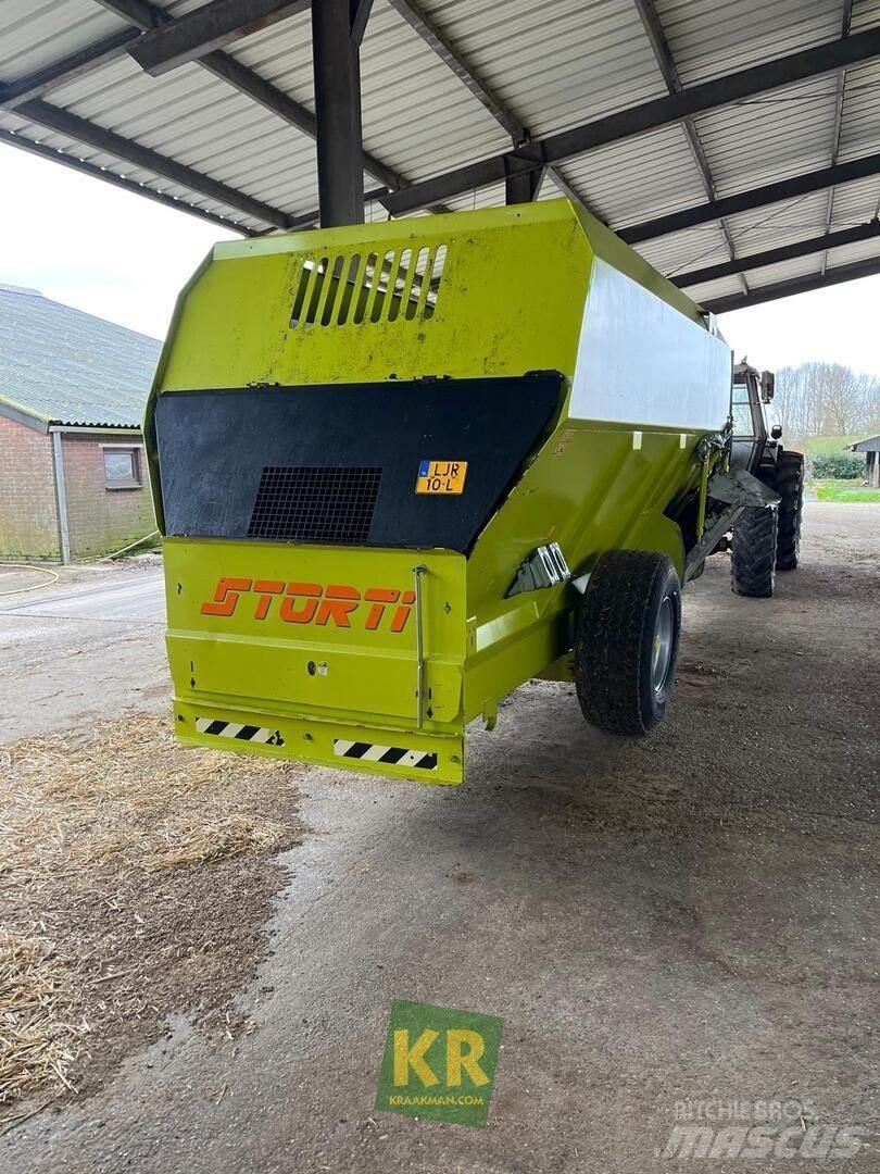 Storti MT160 Mezcladoras distribuidoras
