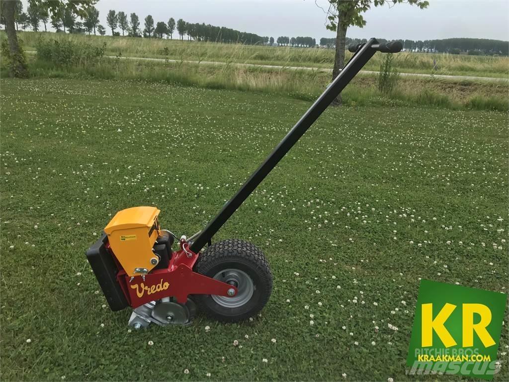 Vredo Turf Buddy Sembradoras