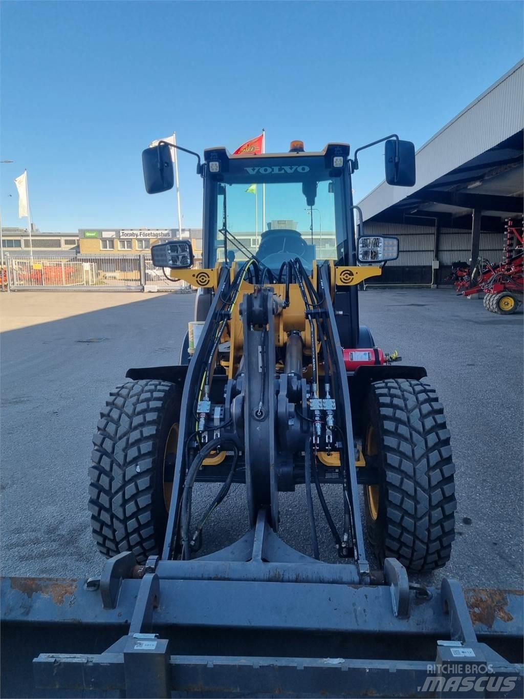 Volvo JL25H Palas cargadoras