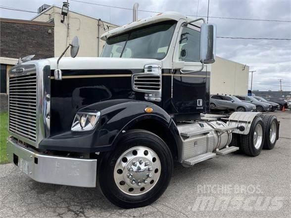 Freightliner 122SD Cabezas tractoras