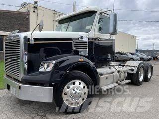 Freightliner 122SD Cabezas tractoras