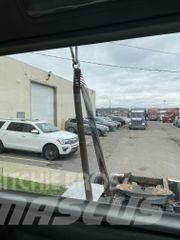 Freightliner 122SD Cabezas tractoras