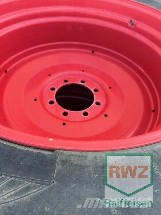  2 Sätze Reifen Neumáticos, ruedas y llantas