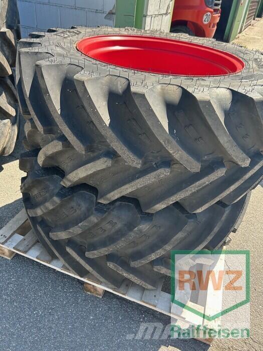  2 Sätze Reifen Neumáticos, ruedas y llantas