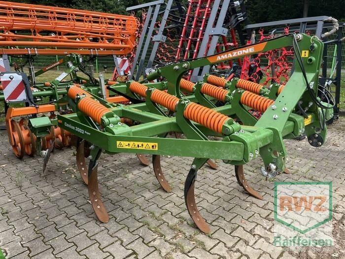 Amazone Cenius 3003 Cultivadores