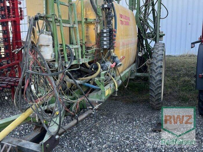 Amazone UG 3000 Pulverizadores arrastrados