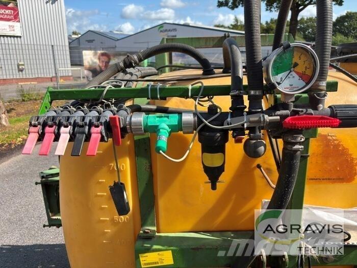 Amazone US 804 T Pulverizadores arrastrados